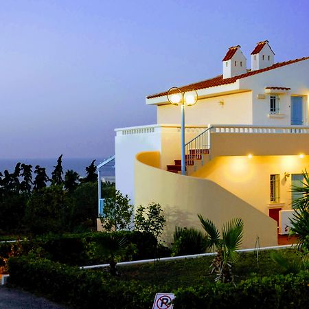 أنِساراس Golden Dream Apartments المظهر الخارجي الصورة