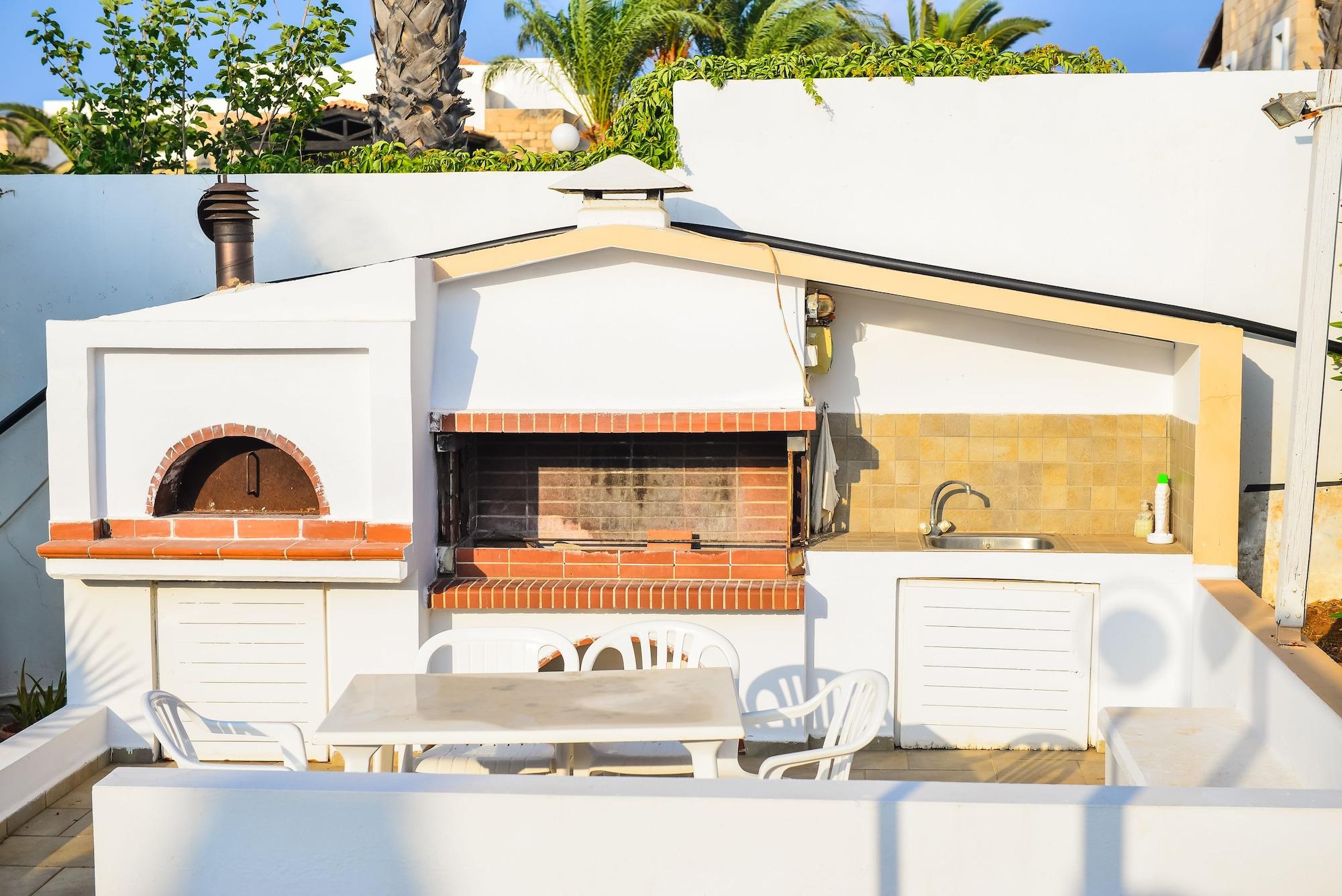 أنِساراس Golden Dream Apartments المظهر الخارجي الصورة