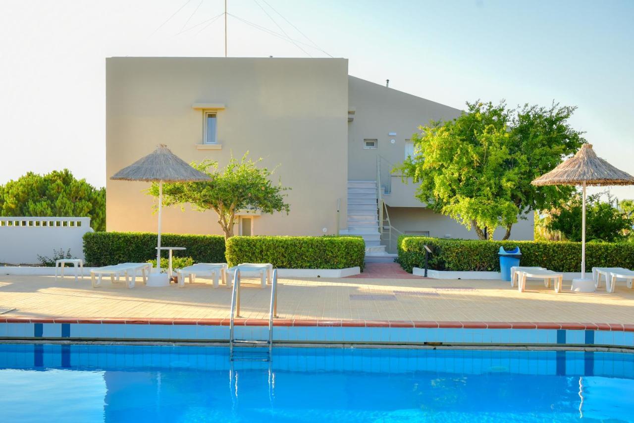 أنِساراس Golden Dream Apartments المظهر الخارجي الصورة