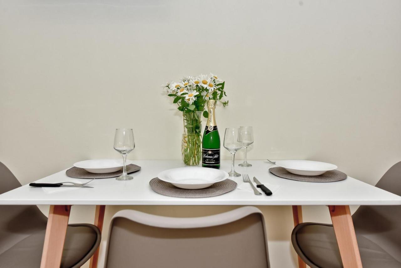 أنِساراس Golden Dream Apartments المظهر الخارجي الصورة