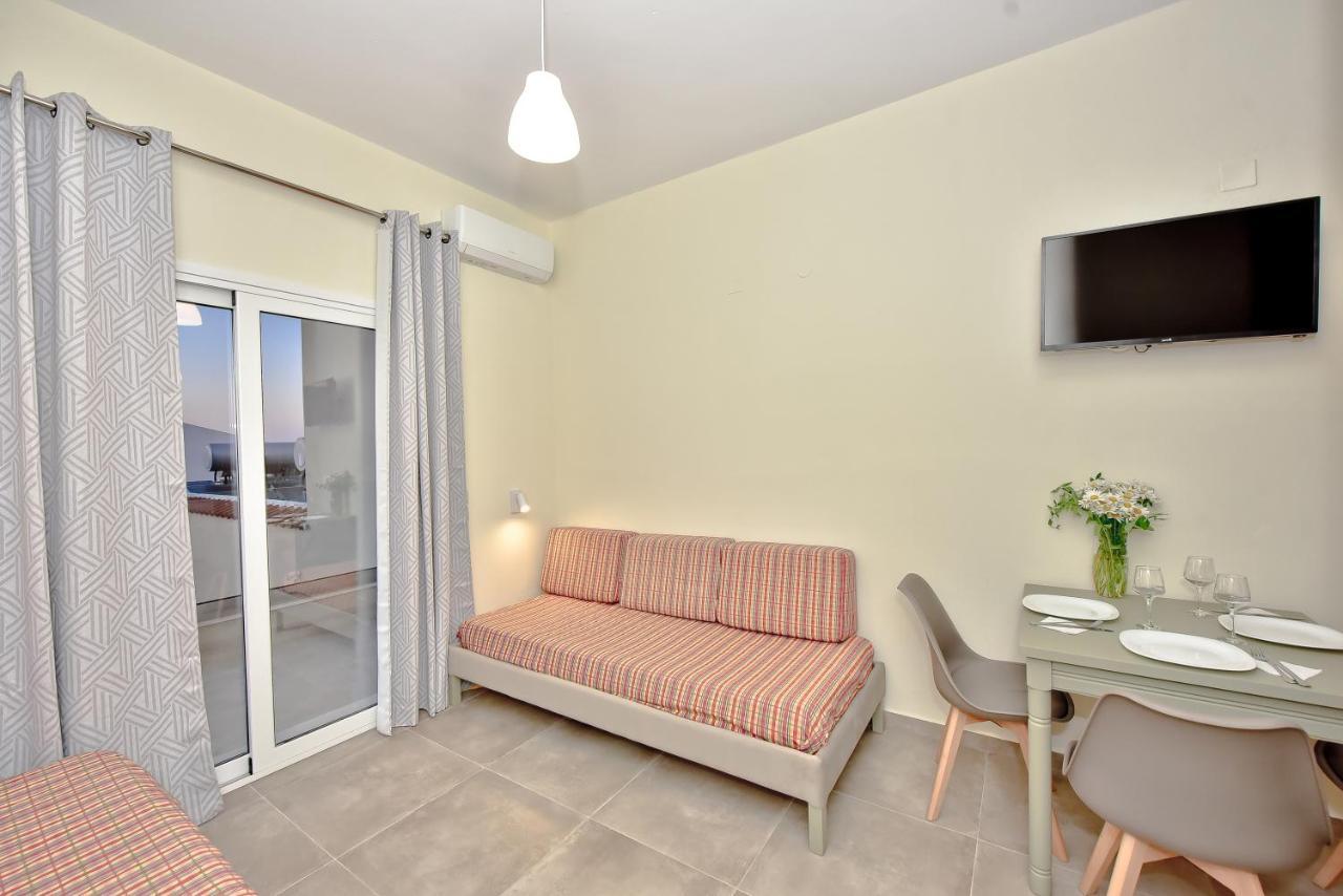 أنِساراس Golden Dream Apartments المظهر الخارجي الصورة