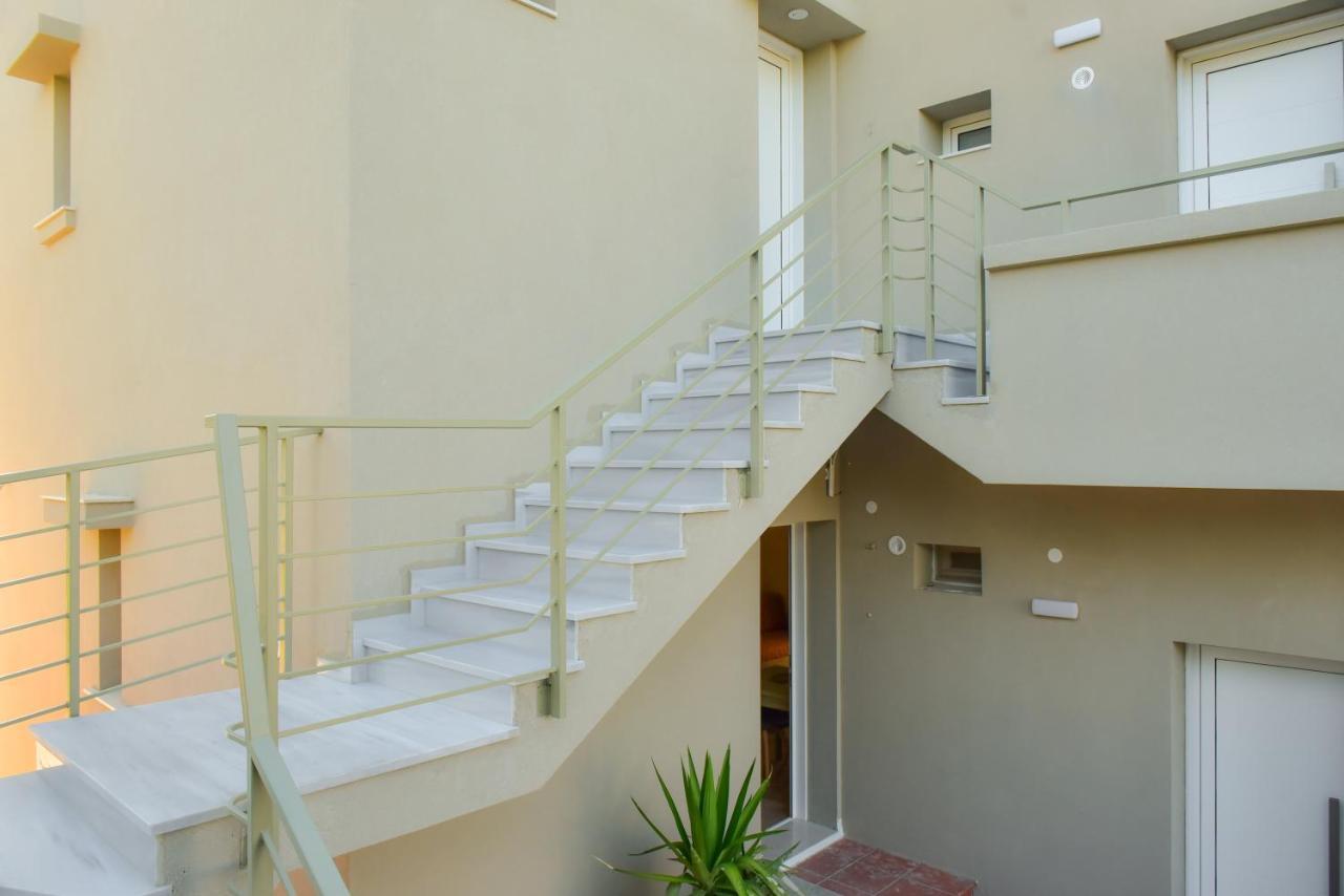 أنِساراس Golden Dream Apartments المظهر الخارجي الصورة